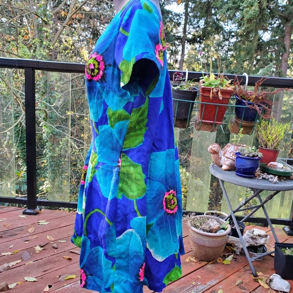 Vintage Hawaiian mini dress - Picture 3 of 6